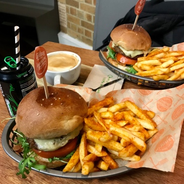 Arancini Brothers - vegan burger and fries