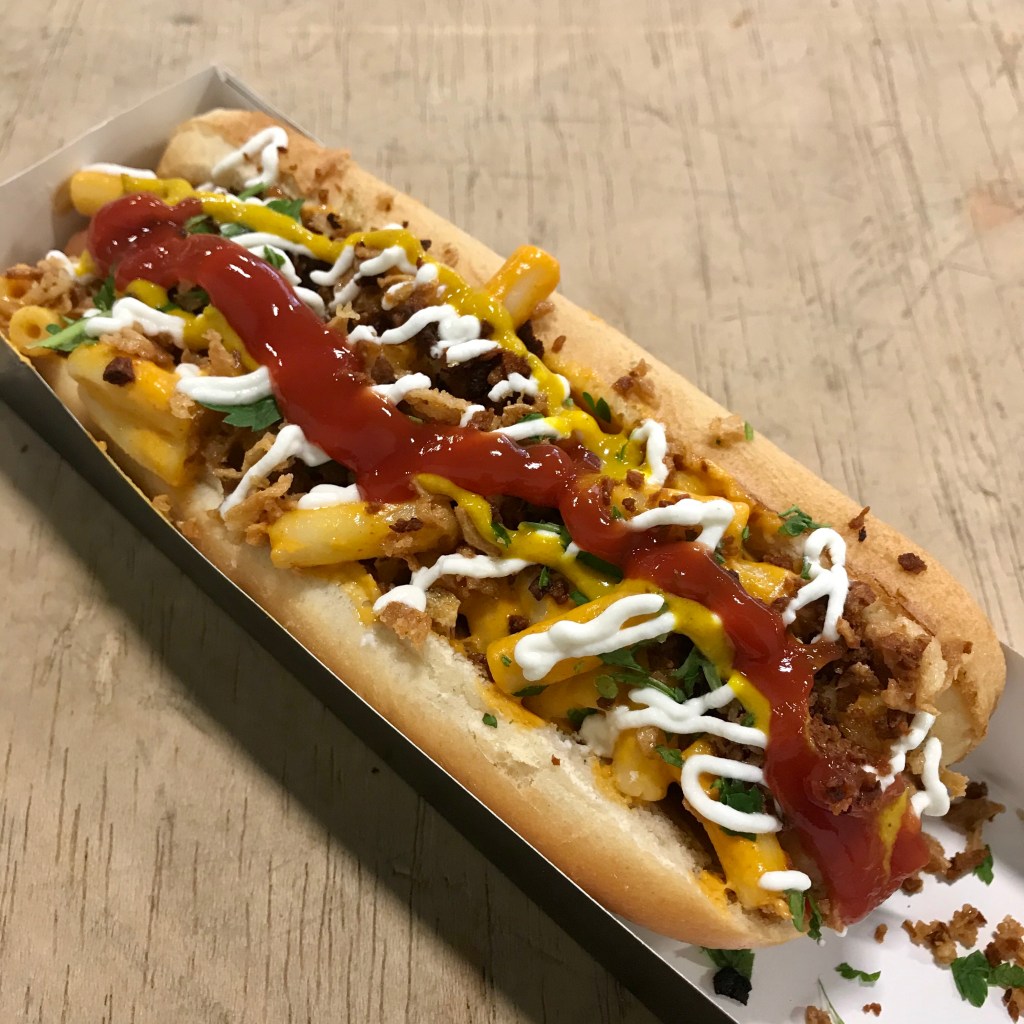 vegan hotdogs - gimme veg